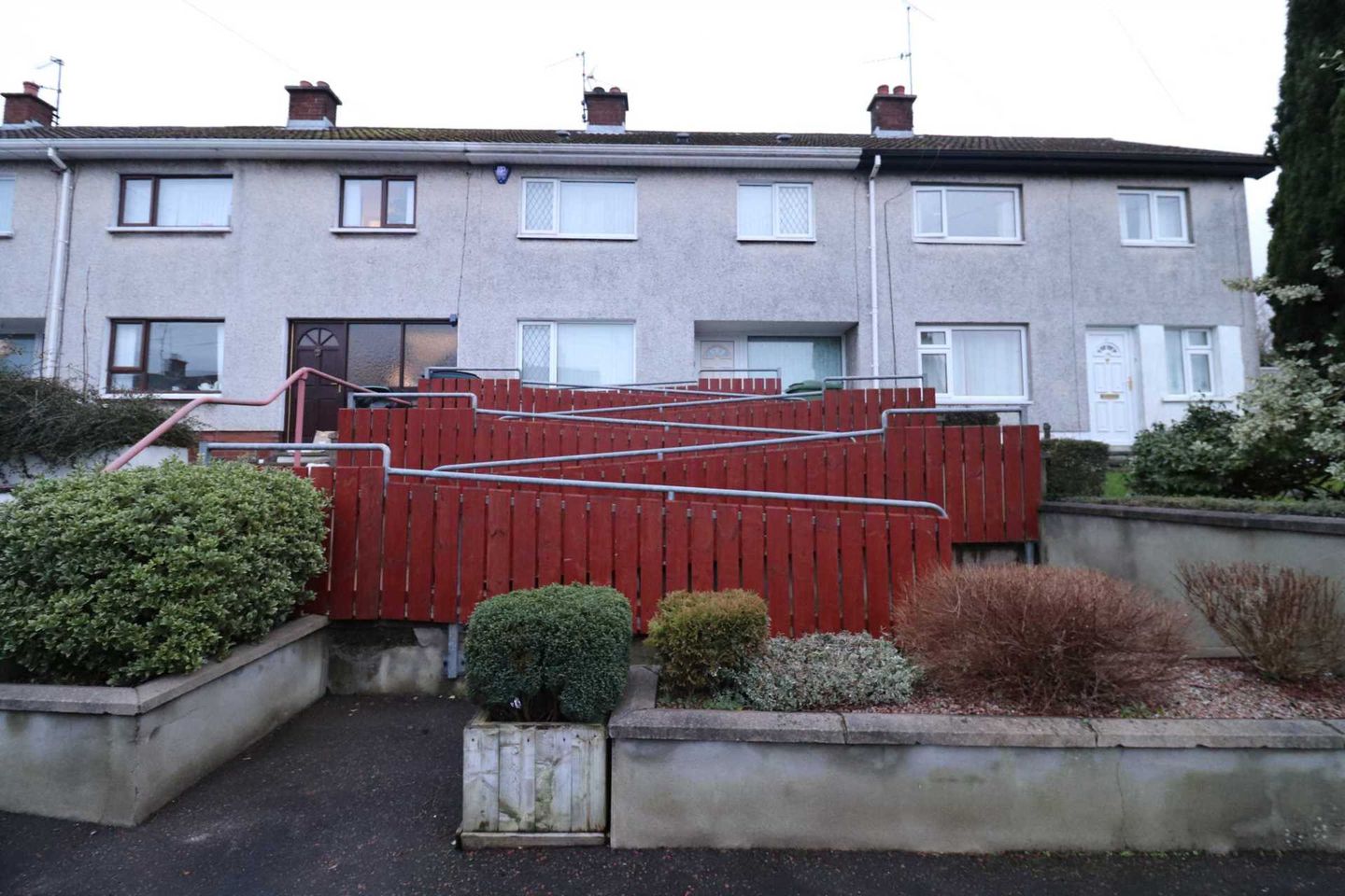 44 Coleshill Crescent, Enniskillen, Co. Fermanagh is for sale on Daft.ie