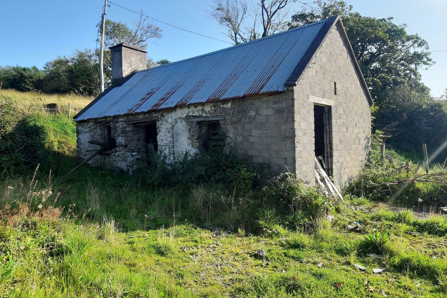 Commercial property for sale in Coolroe, Glenbeigh, Co. Kerry