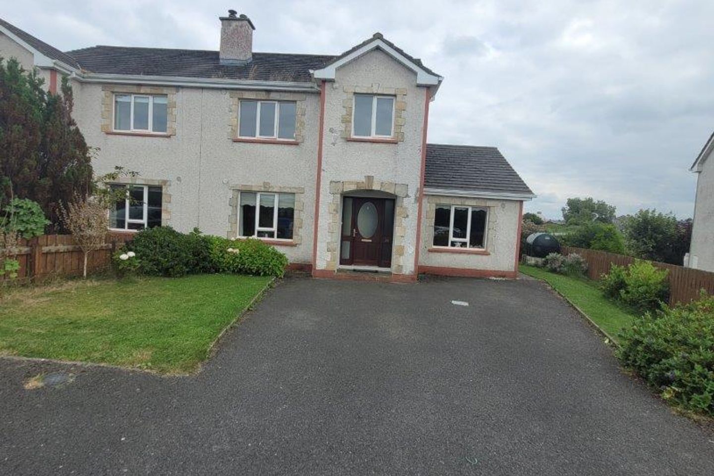 28 Woodlands, Ballyshannon, Co. Donegal is for sale on Daft.ie