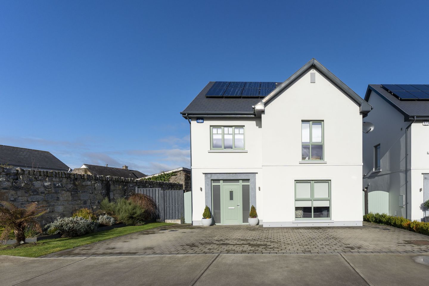 1 Laurelville, Mill Road, Corbally, Co. Limerick, V9442Y1