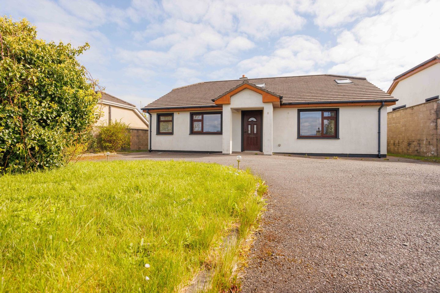 3 The Cottages, Iveragh Road, Co. Kerry, V93R258 is for