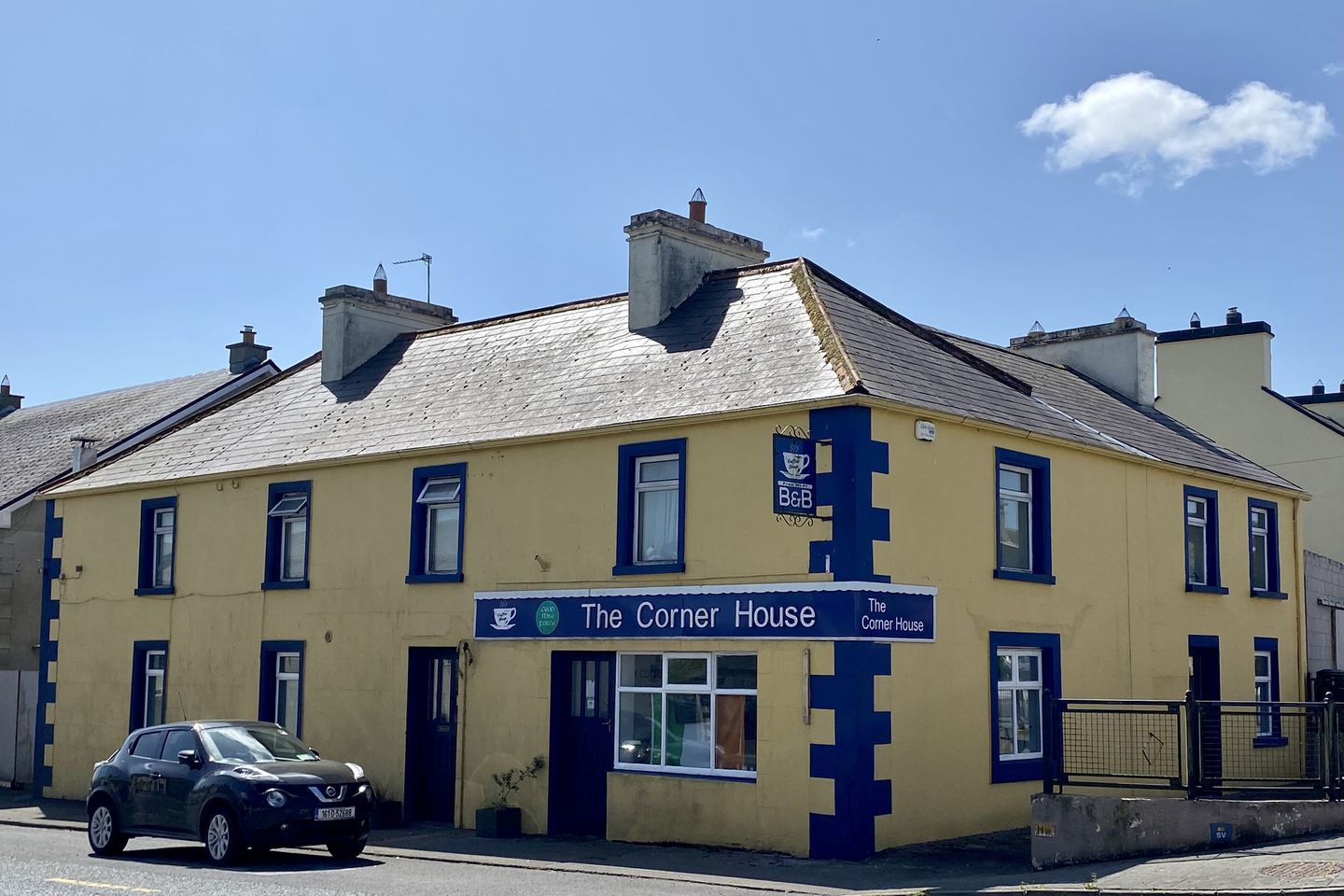 Commercial property for sale in The Corner House, Ballinagare, Co