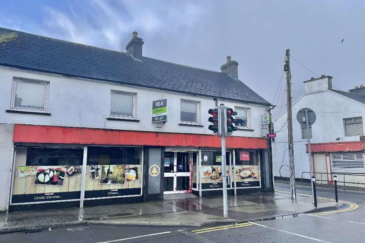 Commercial property for rent in 59 O'Connell Street, Dungarvan, Co