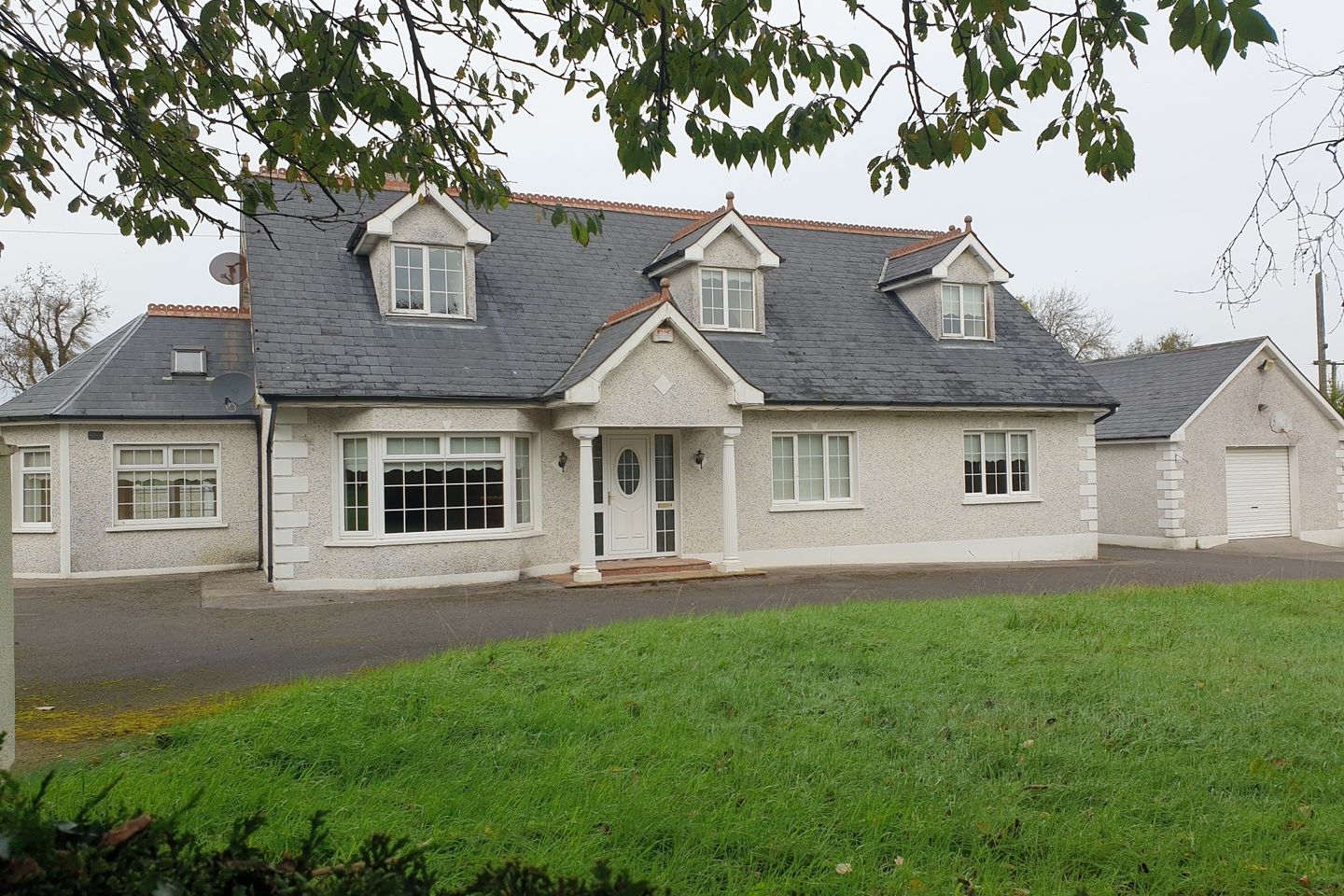 Le Chéile, Lewinstown, Killucan, Co. Westmeath, N91CX73 is for sale on