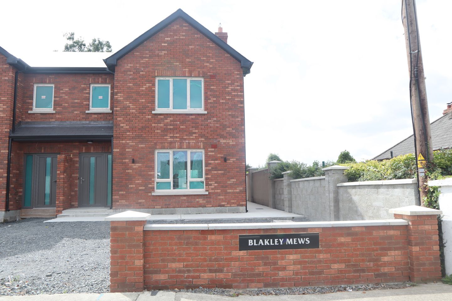 House A, Avenue Road, Dundalk, Co. Louth, A91H7XC is for sale on Daft.ie