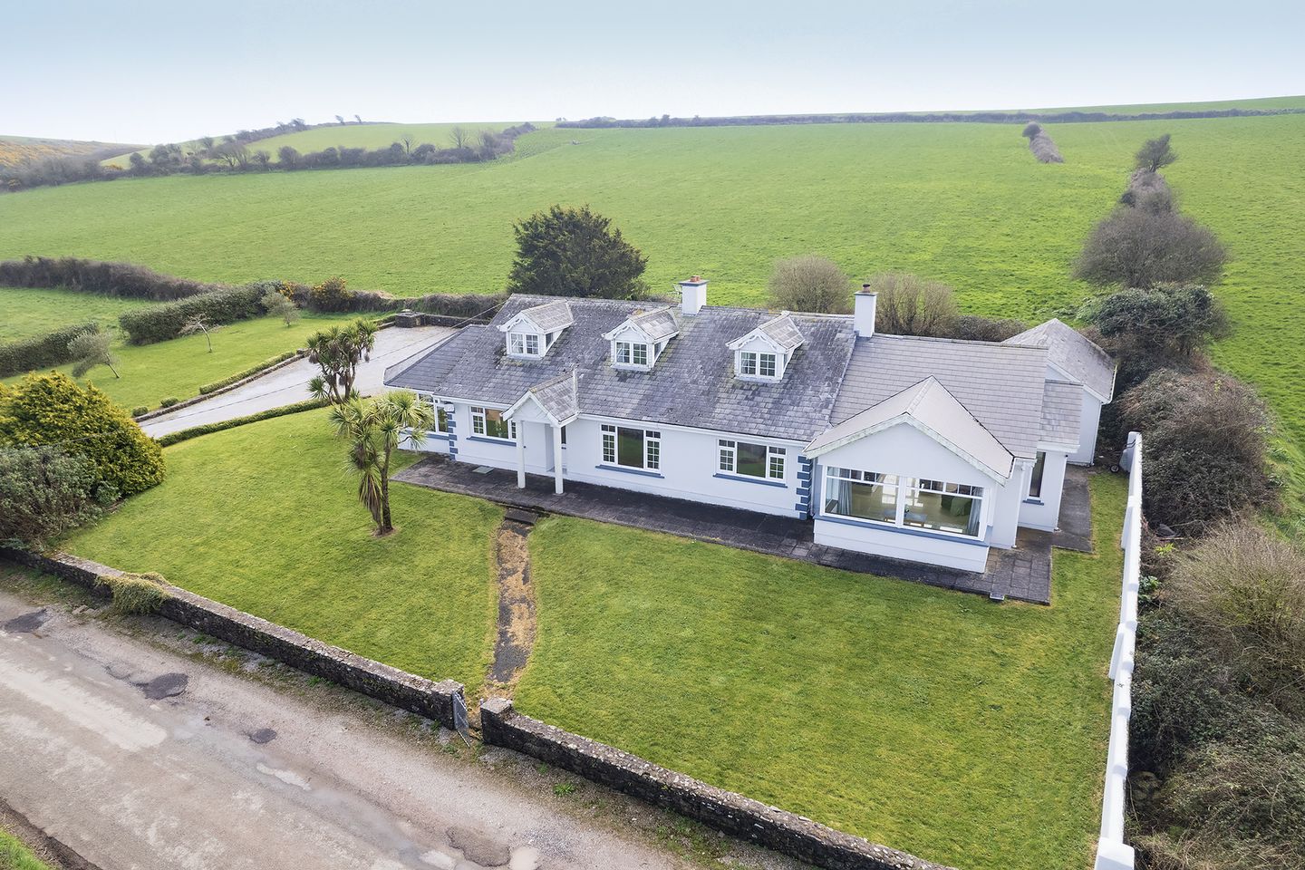 Cuan Dor, Ballybraher, Ballycotton, Midleton, Co. Cork, P25DW92 is for