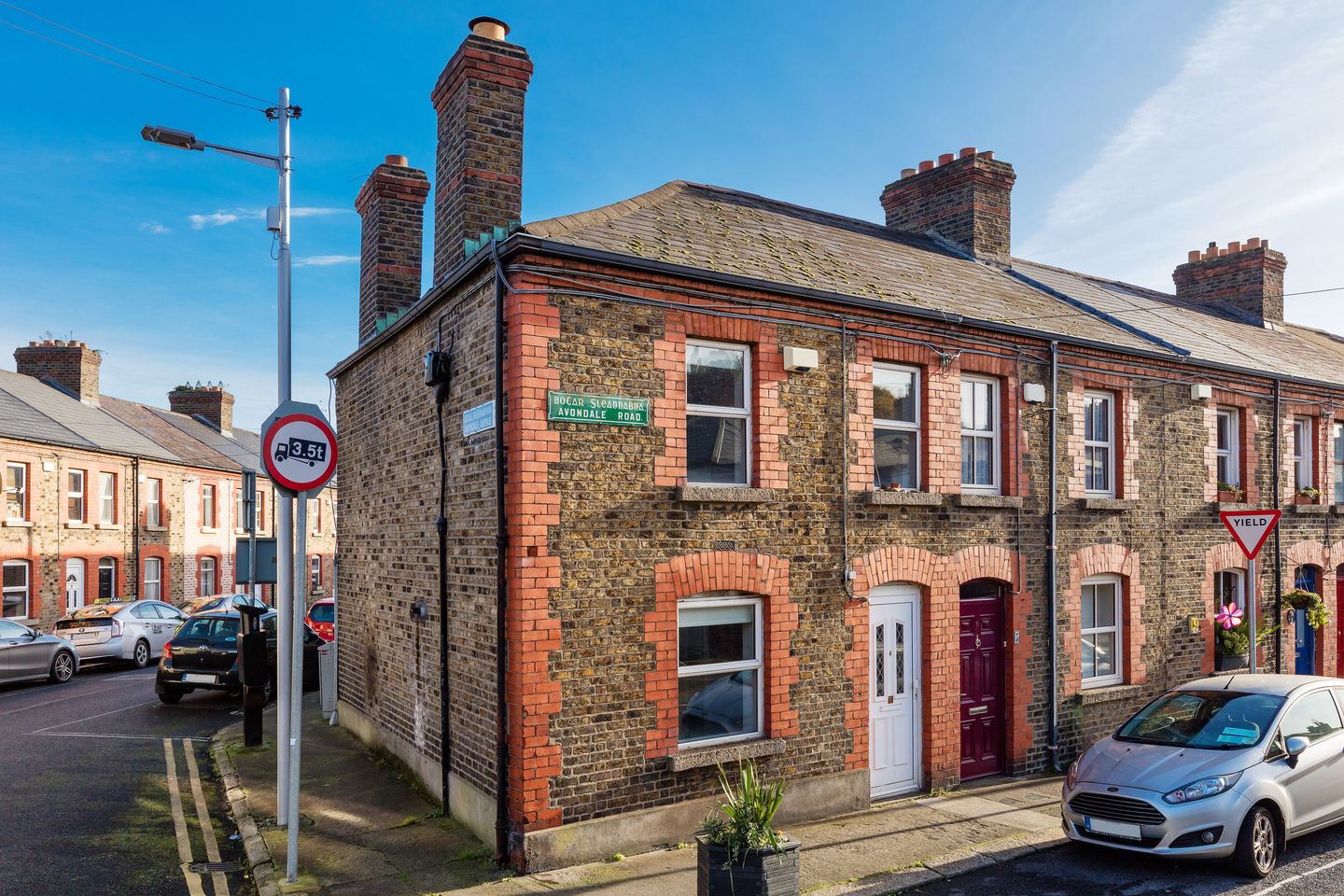 4 Avondale Road, Phibsborough, Phibsborough, Dublin 7, D07HH97 is for