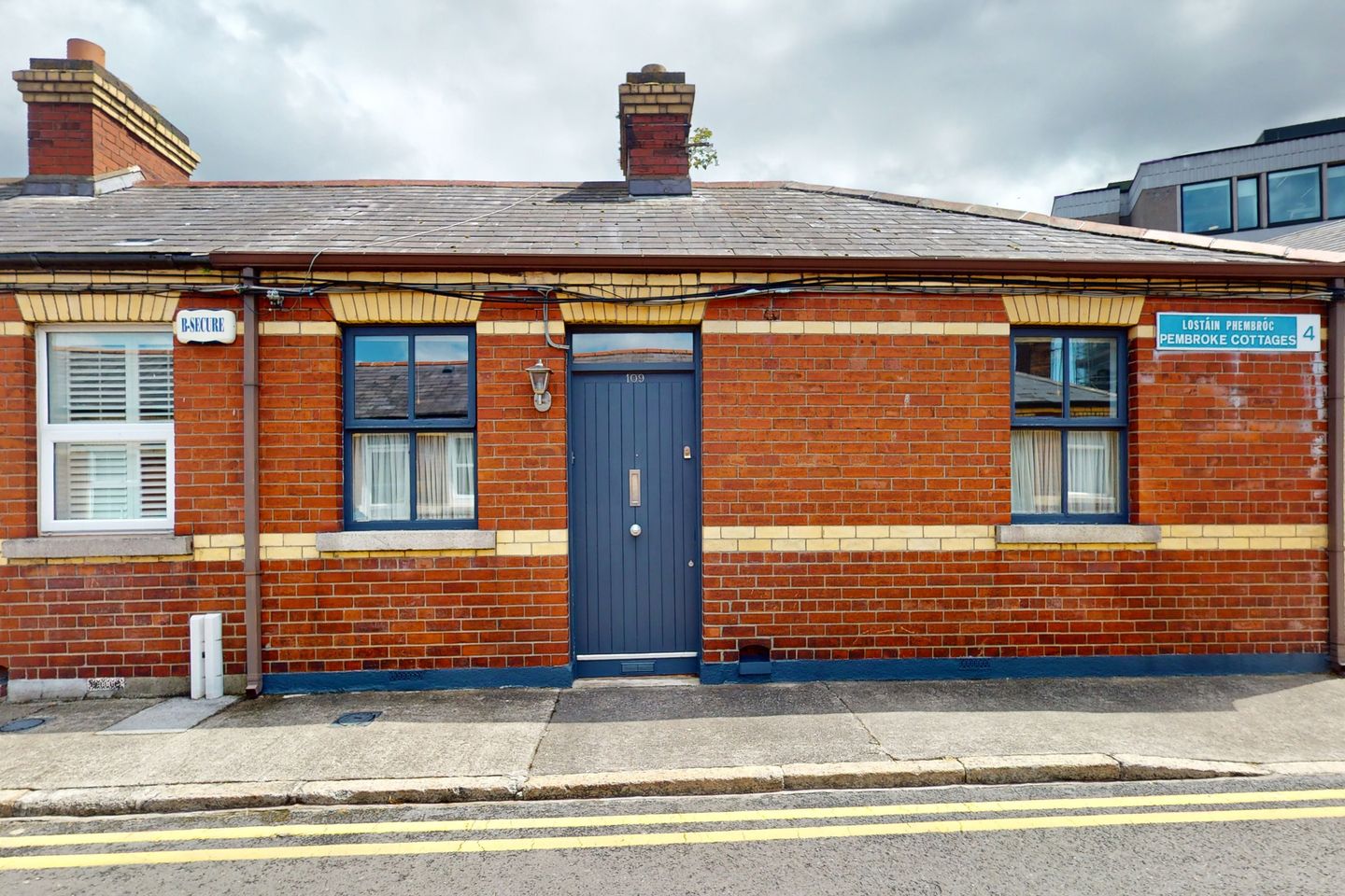 109 Pembroke Cottages, Donnybrook, Donnybrook, Dublin 4, D04H2P3 is for