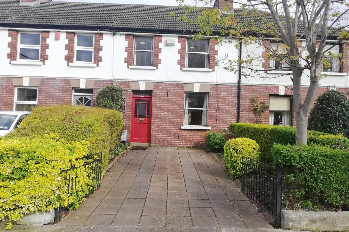 114 Larkfield Gardens, Kimmage, Harold's Cross, Dublin 6 is for sale on