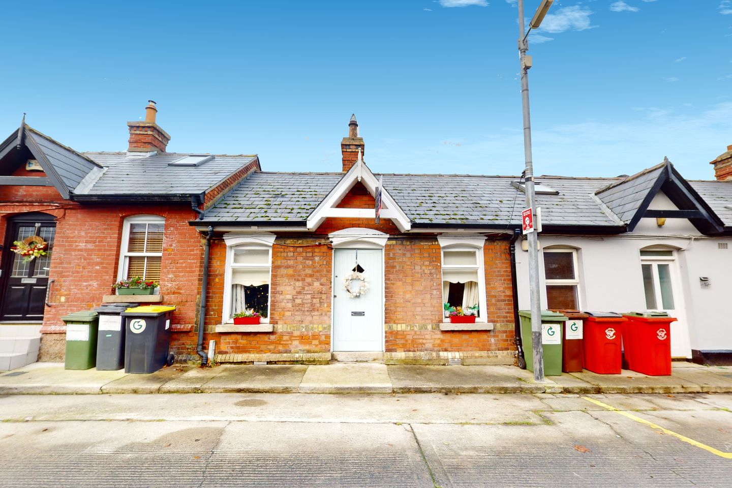 11 Conquer Hill Avenue, Clontarf, Dublin 3, D03RW94 is for sale on Daft.ie