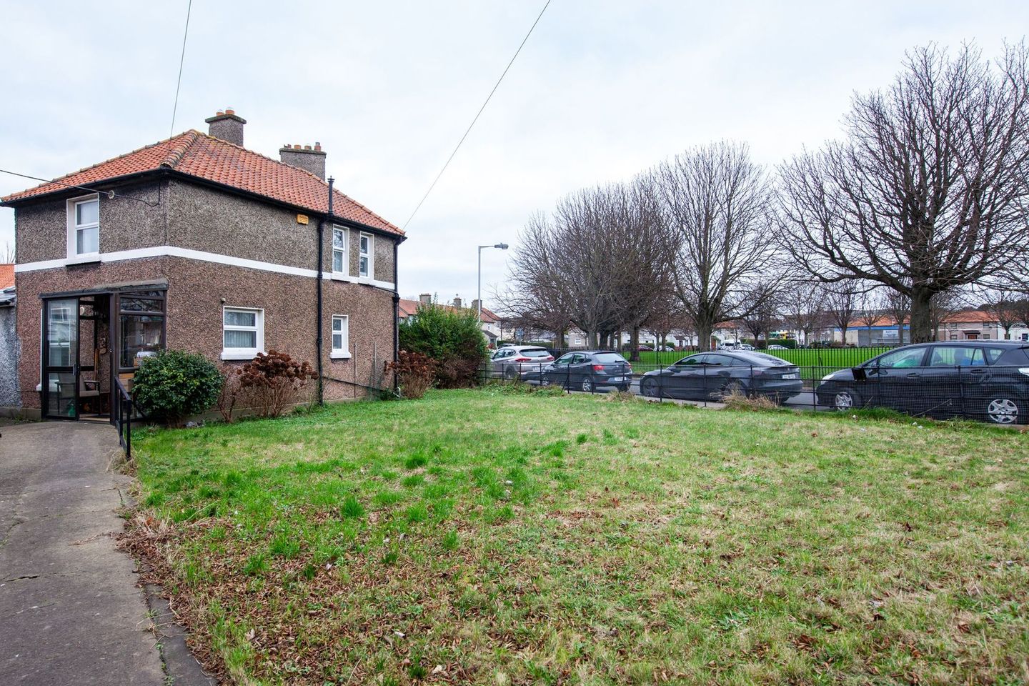 28 Fairview Avenue Upper, Fairview, Dublin 3, D03K6P2 is for sale on