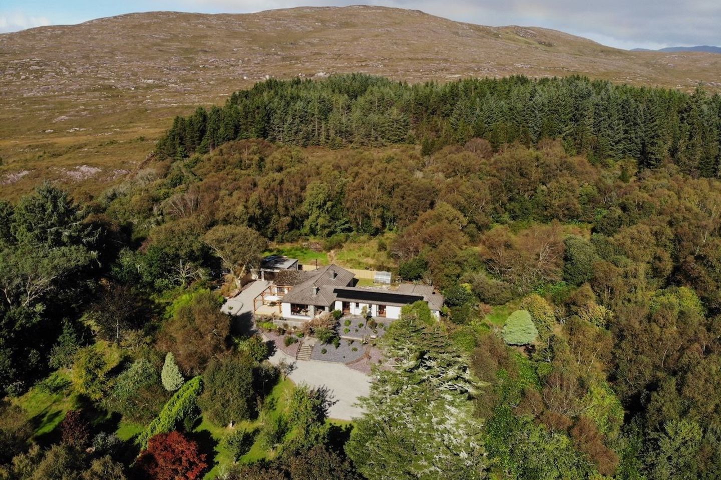 The Koppie, Ankail, Tahilla, Parknasilla, Co. Kerry, V93K8F8