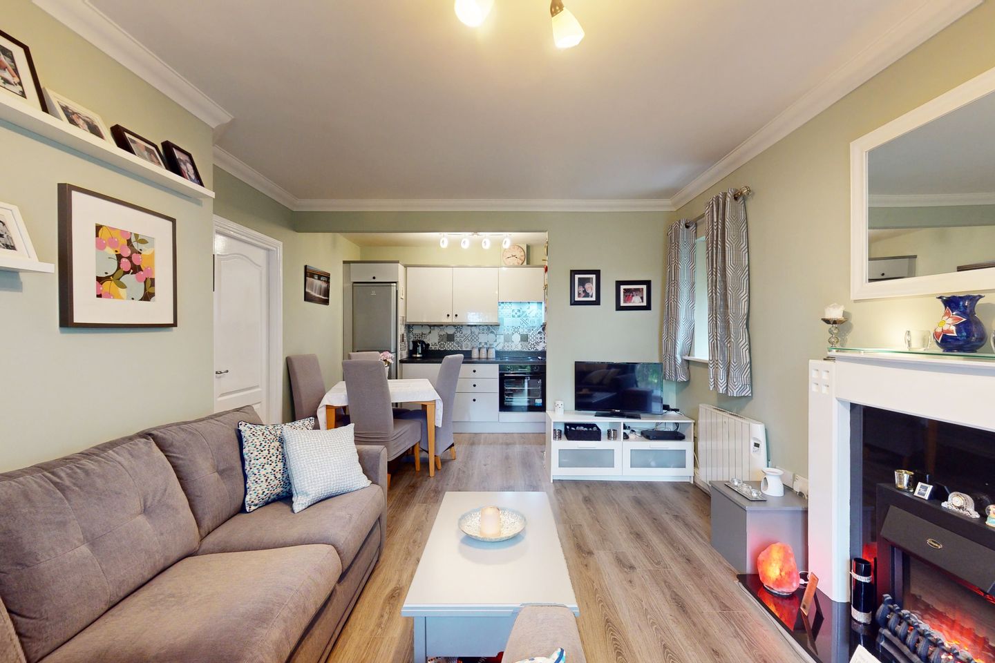 Apartment 10, The Oaks, Clonshaugh, Dublin 17, D17AY99 is for sale on