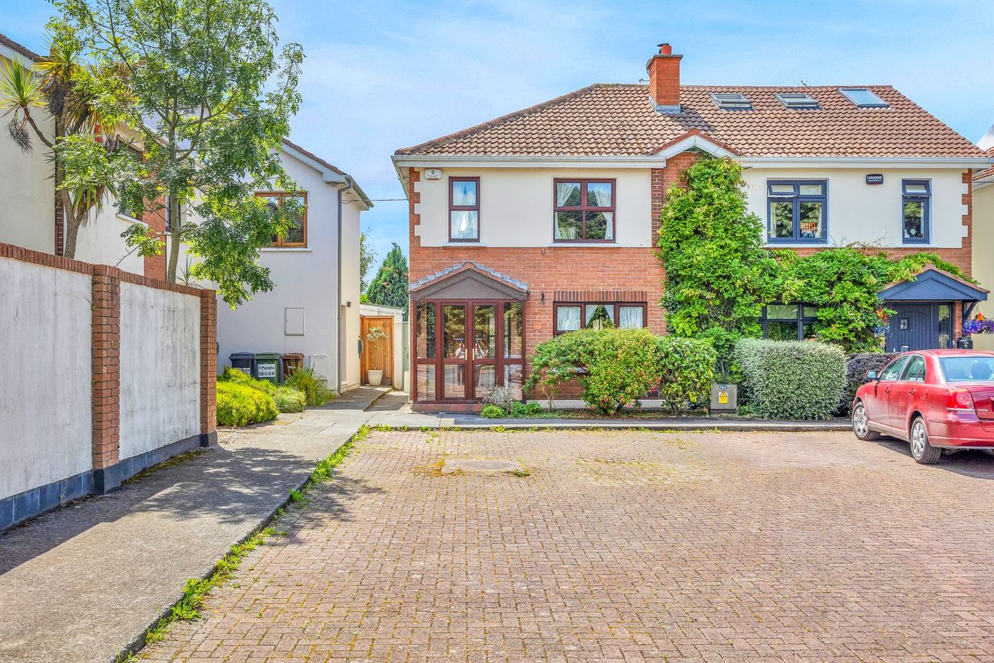 44 Richmond Park, Monkstown, Co. Dublin, A94H9T3