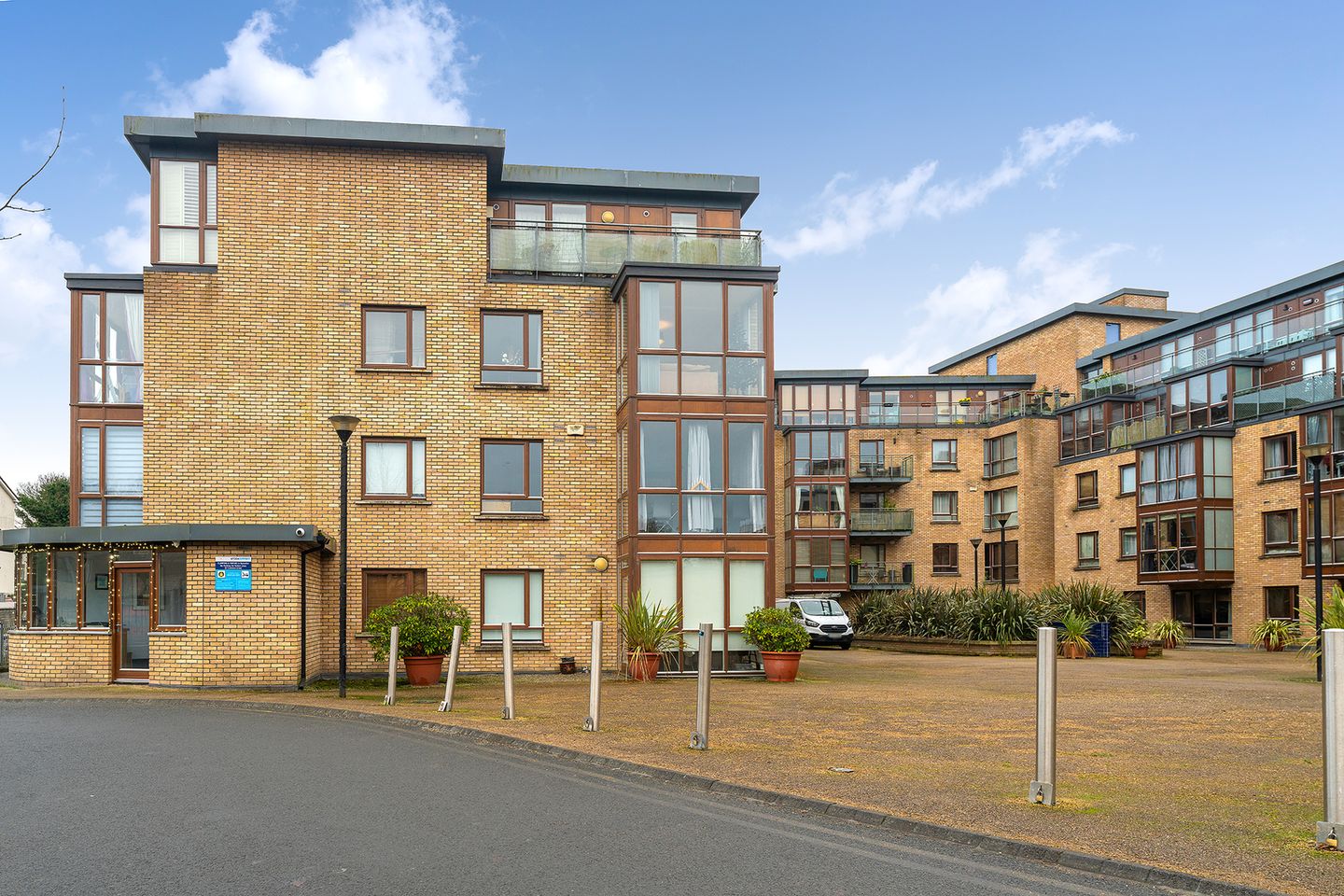 Apartment 245, Block J, The Island, Chapelizod, Dublin 20, D20TD96 is