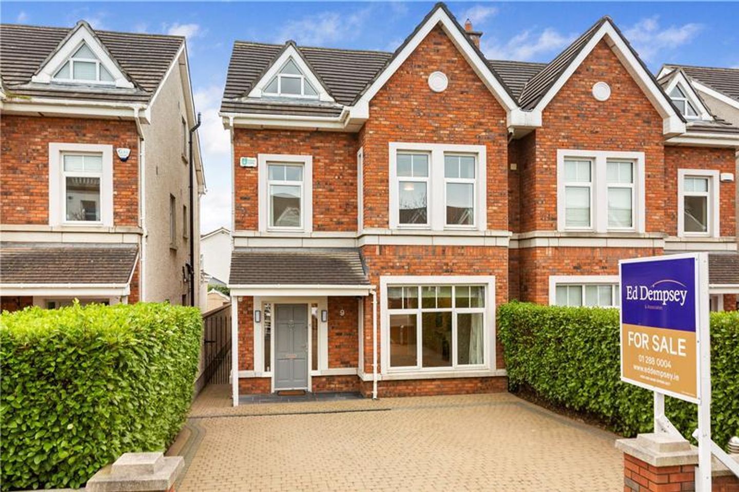 9 St Gabriels, Johnstown Road, Cabinteely, Dublin 18, D18C863