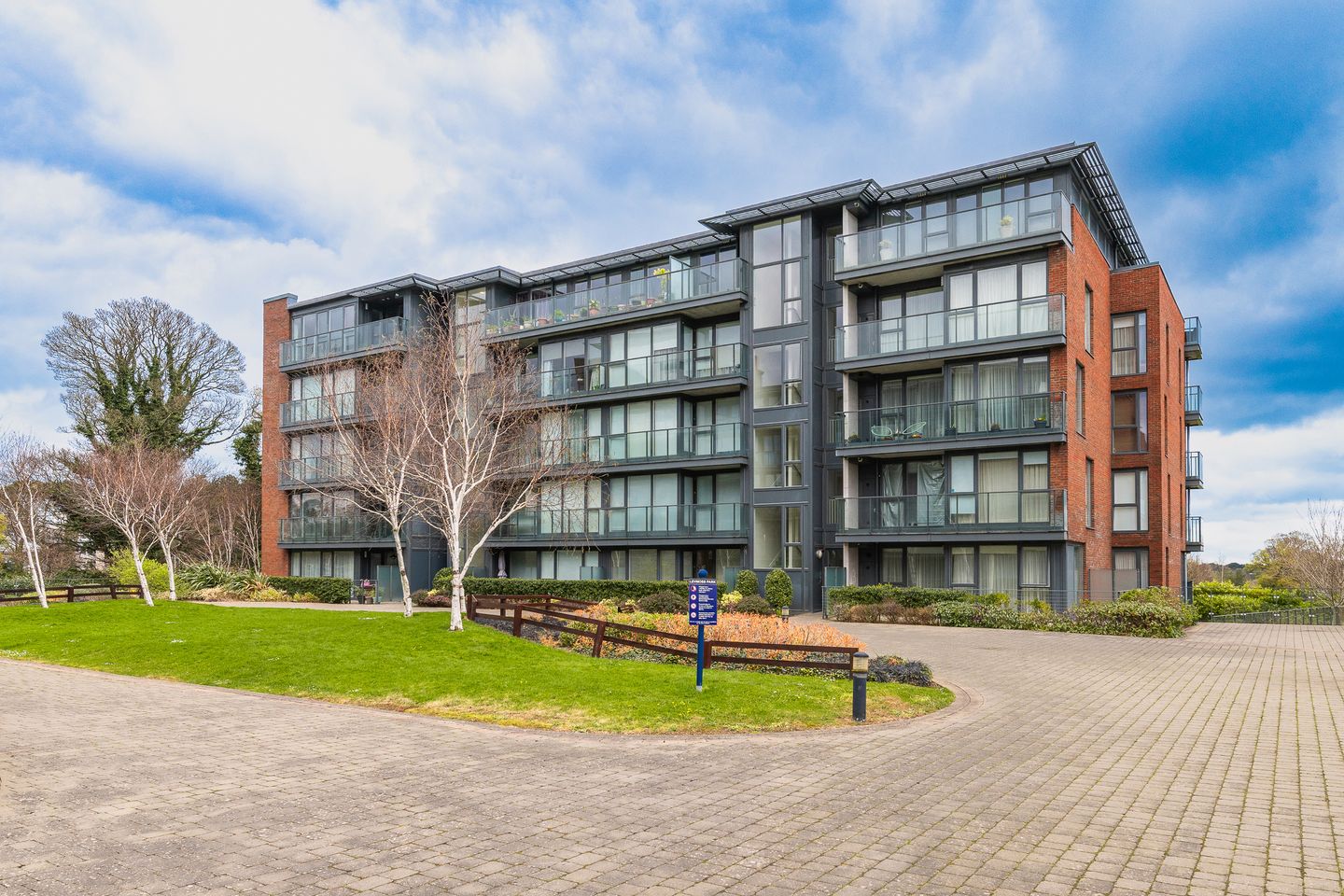 Apartment 22, Larkspur Hall, Levmoss Park, The Gallops, Leopardstown