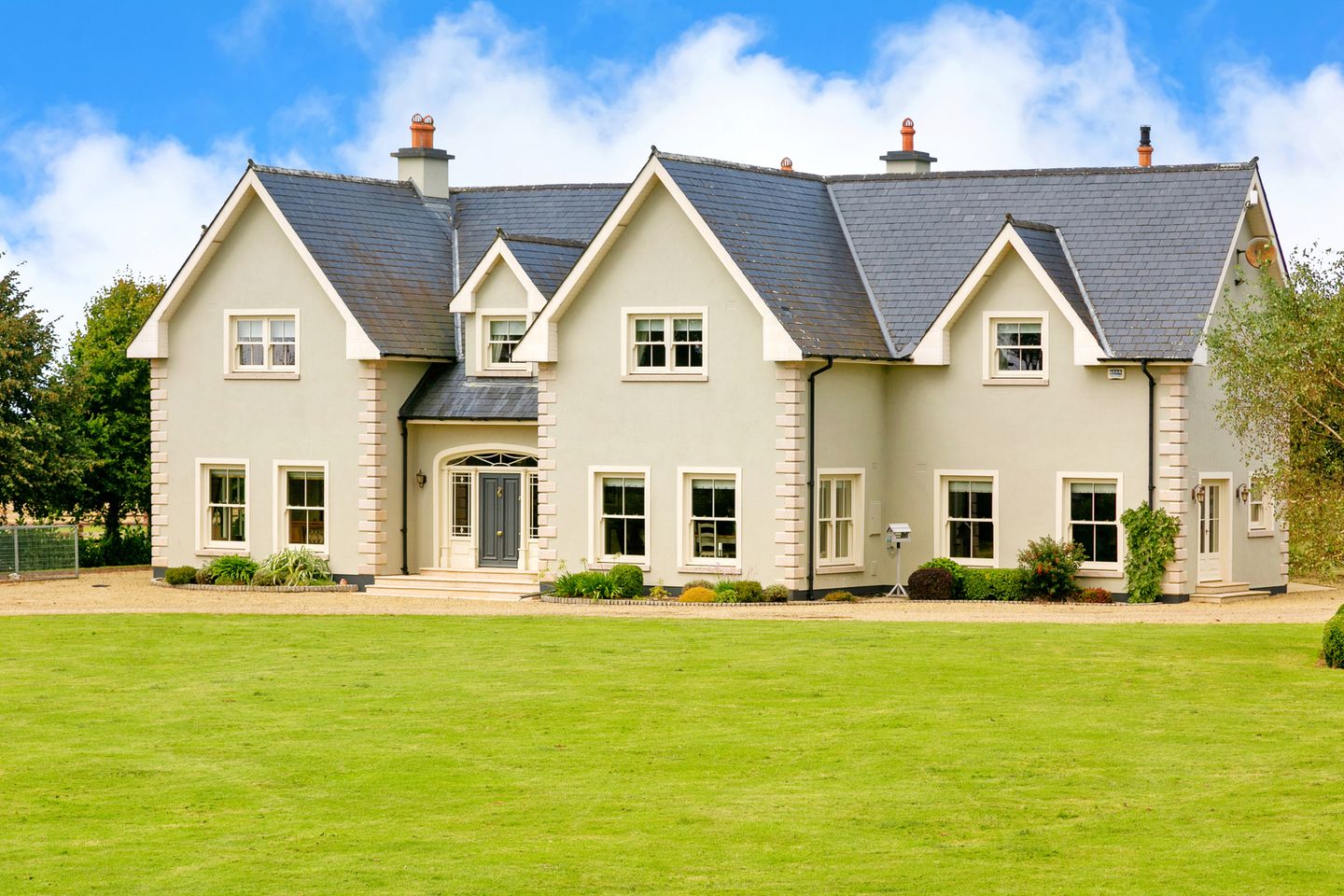 Hortland Hall, Knockanally, Donadea, Co. Kildare, W91HVR6 is for sale