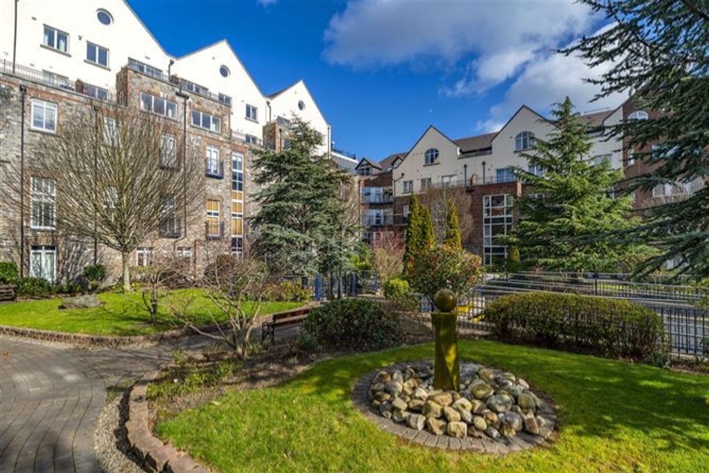 Grace Park Manor, Whitehall, Whitehall, Dublin 9