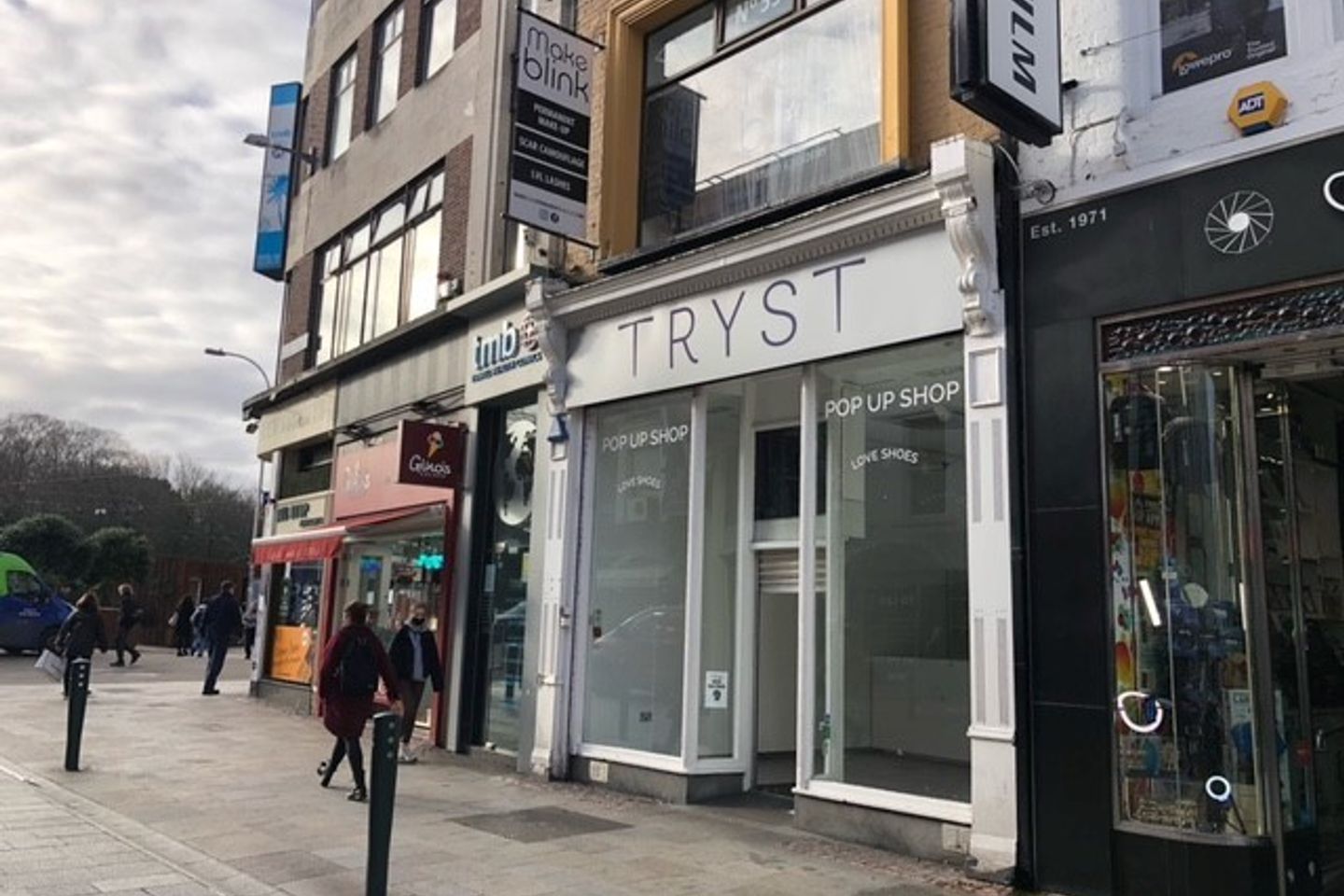 Commercial property for rent in 55 Grafton Street, Dublin 2