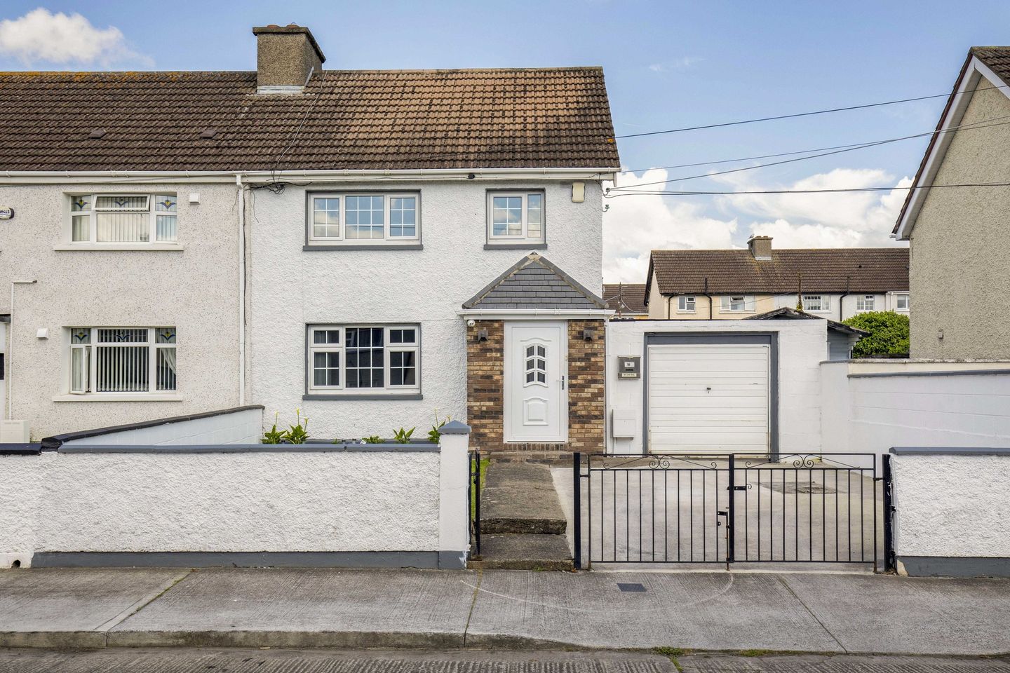 18 McKee Park, Blackhorse Avenue, Cabra, Dublin 7, D07W6F8 is for sale