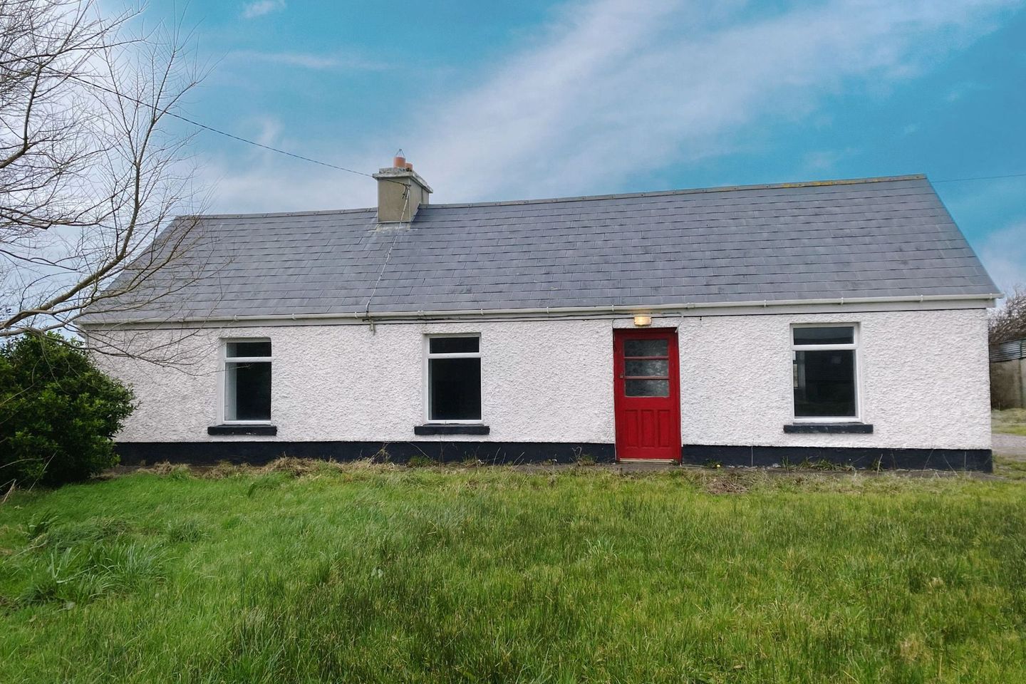 Moll's Cottage, Cromane Upper, Cromane, Co. Kerry is for sale on Daft.ie
