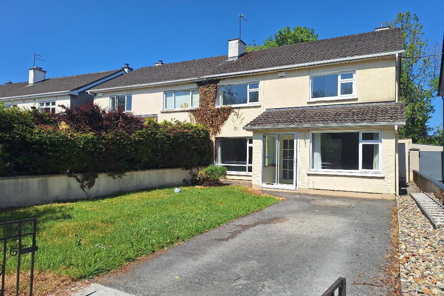 14 Bloomfield Drive, Athlone, Co. Westmeath, N37P224