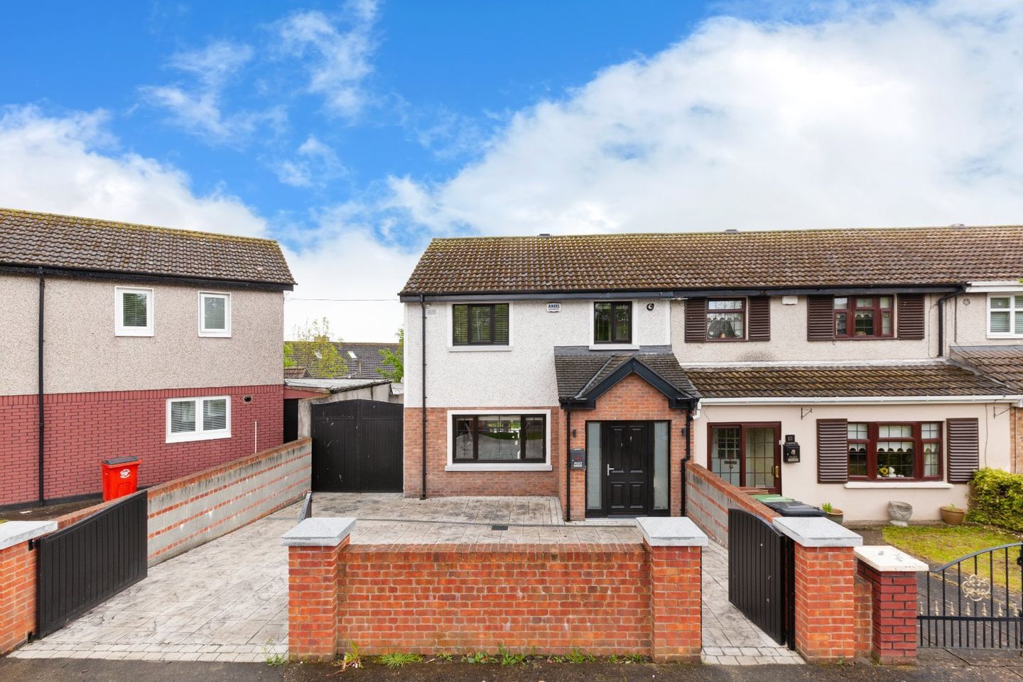 11 Valley Park Road, Finglas, Dublin 11, D11X7Y0 is for sale on Daft.ie
