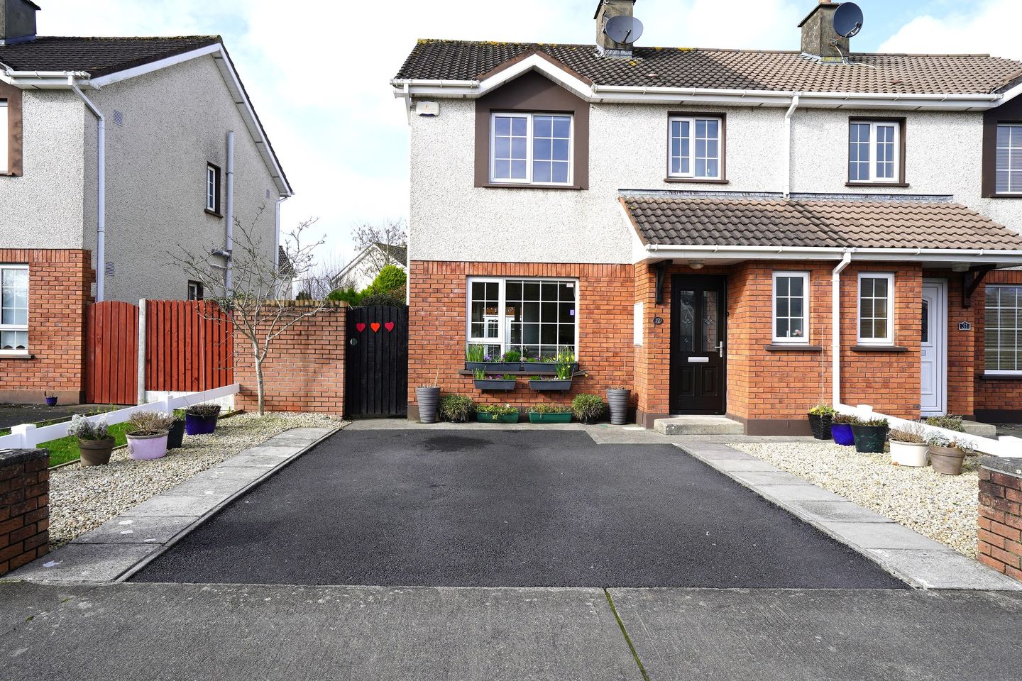 32 Ballycasey Grove, Shannon, Co. Clare, V14KR28 is for sale on Daft.ie