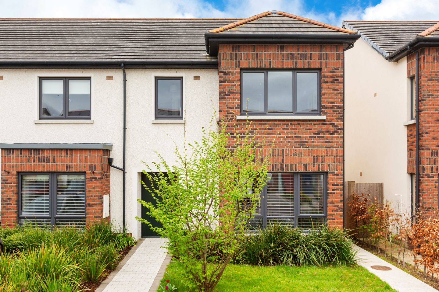 14 Somerton Grove,, Lucan,, Co Dublin, K78P7K8 is for sale on Daft.ie
