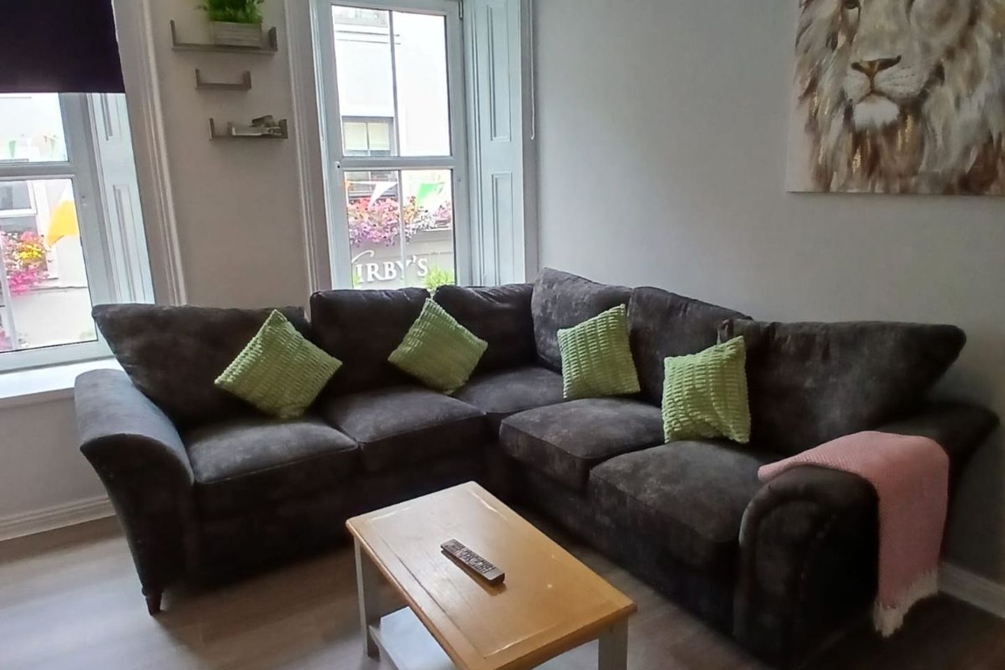 Cross Street Upper, Galway City Centre