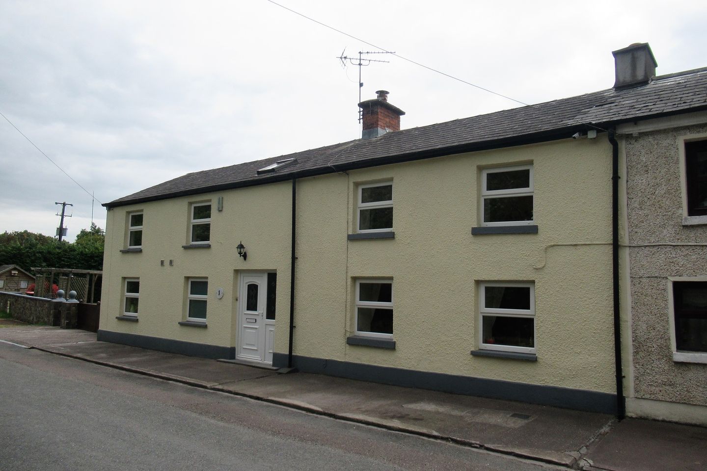 1 Factory Hill, Kilcoolishal, Glanmire, Co. Cork, T45TP27 is for sale