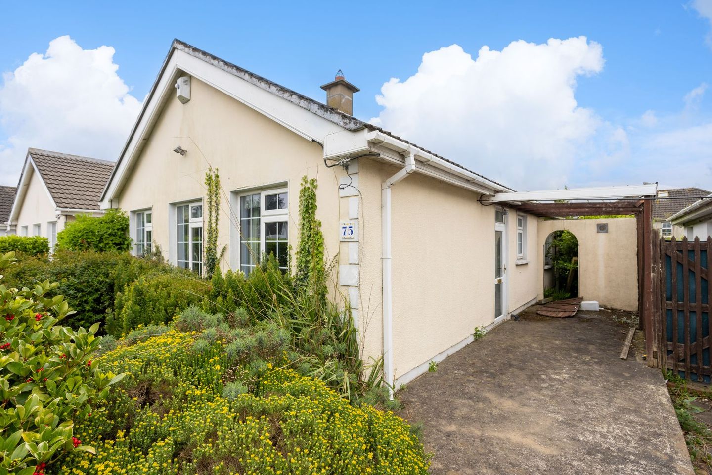 75 Cherrywood, Loughlinstown, Cabinteely, Dublin 18, A96F5D6 is for sale on Daft.ie