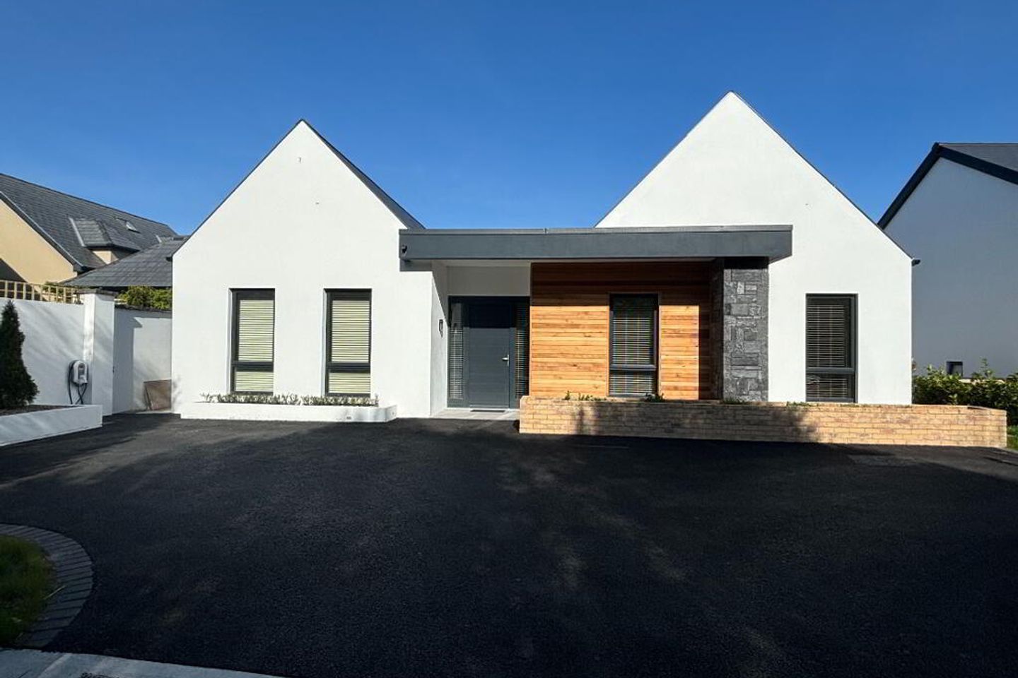 Shanaway Lodge, Claureen, Shanaway Road, Ennis, Co. Clare, V95DVY1 is for sale on Daft.ie