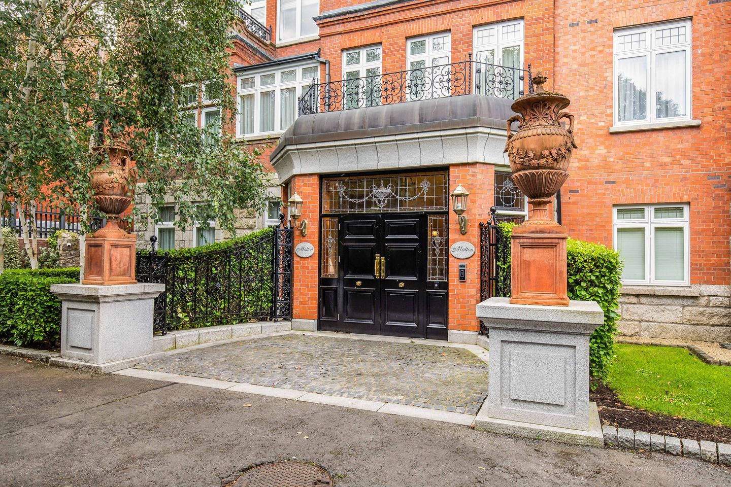 Apartment 14, Malton, 31/33 Merrion Road, Ballsbridge, Dublin 4, D04RX64