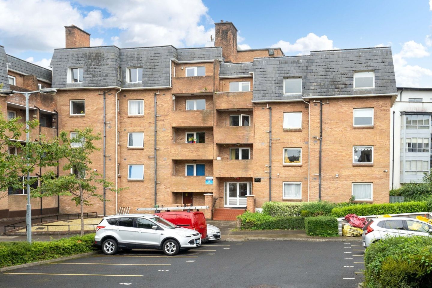 19b Oakwood Apartments, Raheny, Dublin 5, D05ED32 is for sale on Daft.ie