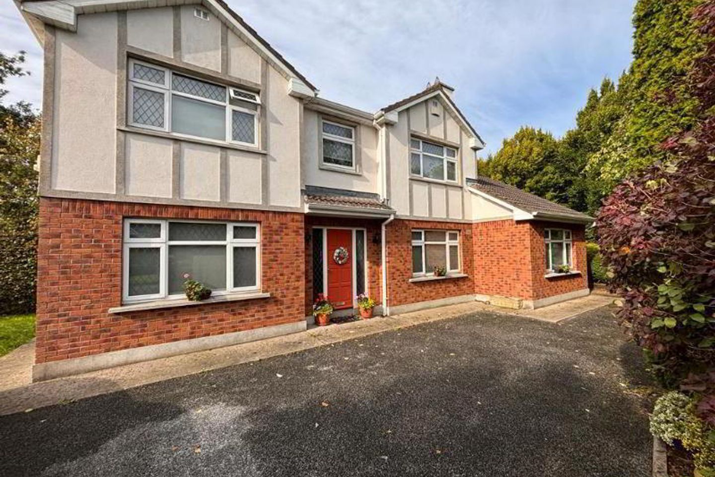 Suirvale, 18 Beechwood Drive, Clonmel, Co. Tipperary, E91PD61