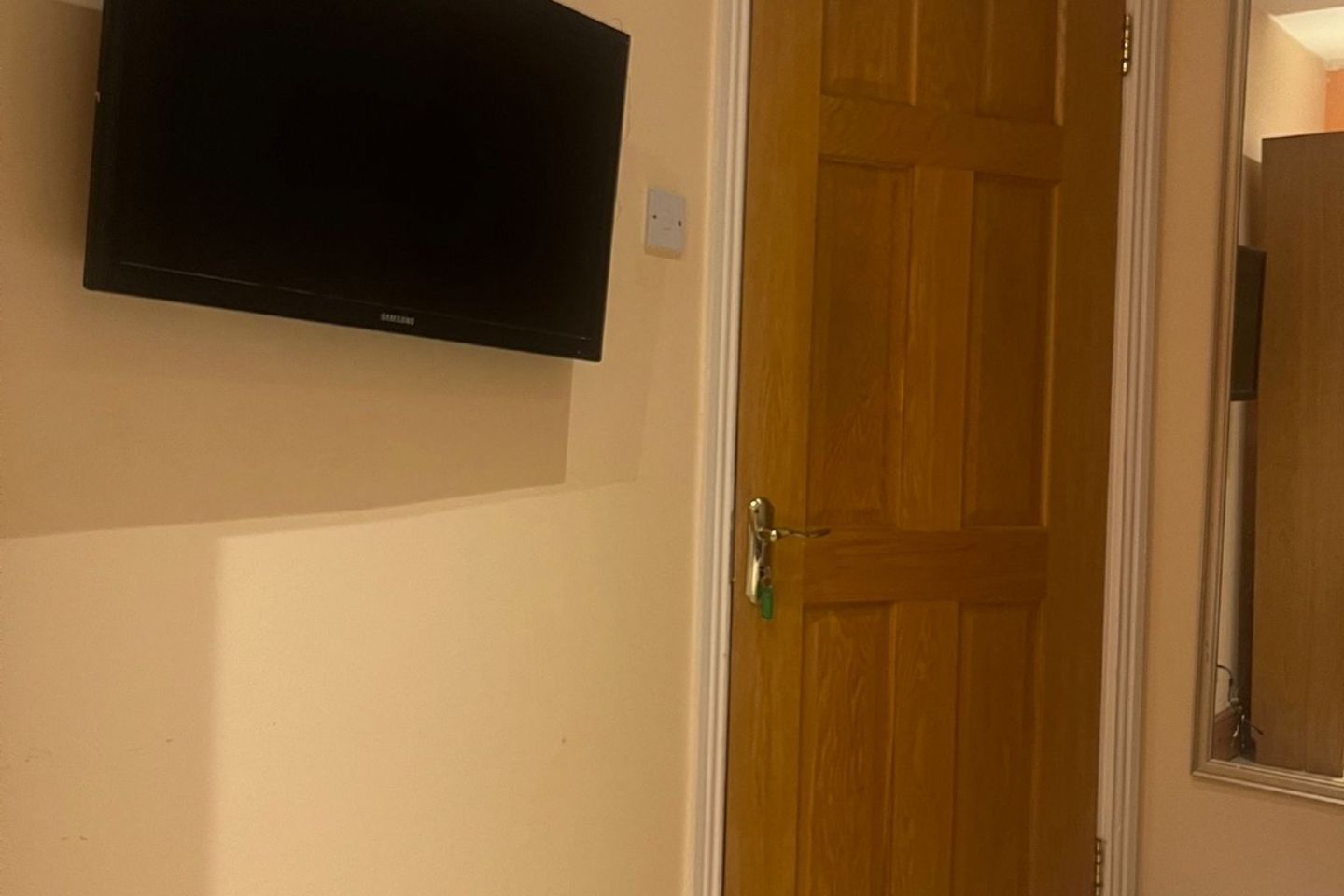 Leopardstown Heights , Leopardstown, Dublin 18