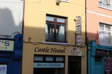 The Castle Hostel, 27 Upper Castle Street, Tralee, Co. Kerry