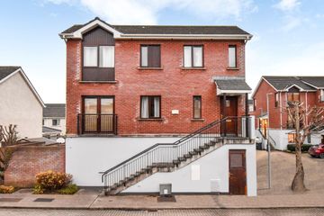 14 Hansted Place, Lucan, Co. Dublin