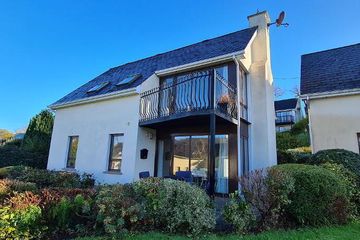 9 The Waterfront, Dromod, Carrick-on-Shannon, Co. Leitrim