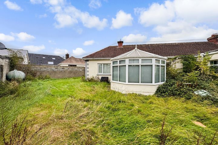 885 Piercetown, Newbridge, Co. Kildare, W12CK77