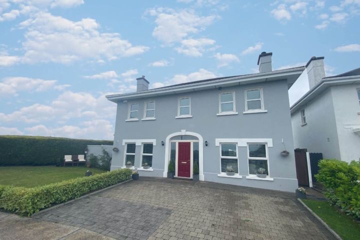 1 Hillcrest Manor, Newport, Co. Tipperary, V94C4EK