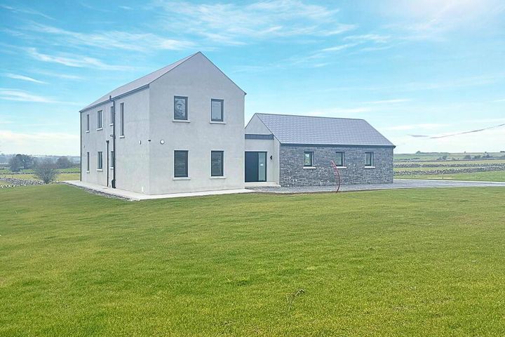 Carrowntlieve, Four Roads, Co. Roscommon, F42VY91