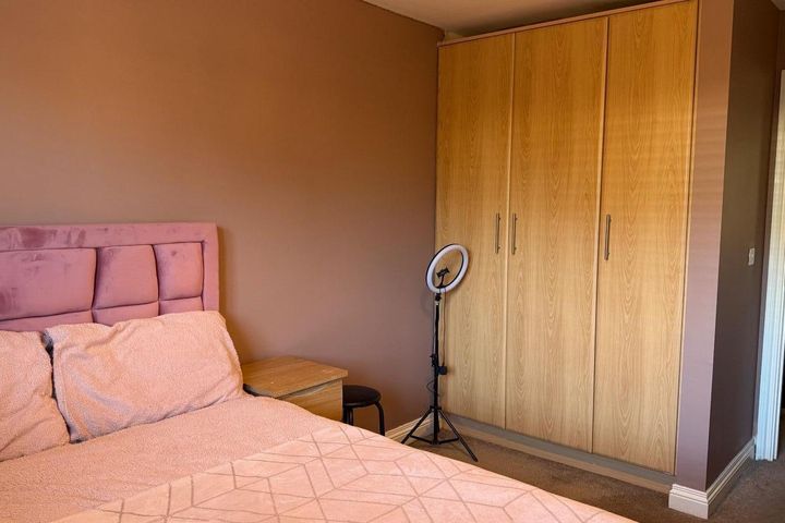 Hawthorn Bank,Royal Canal,Mullingar,Co. Westmeath, Mullingar, Co. Westmeath