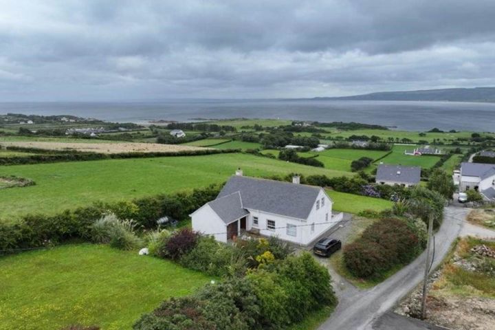 ELEVEN BALLYBOES, Greencastle, Co. Donegal, F93NW08