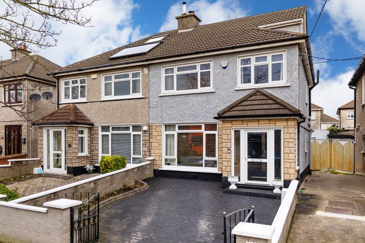 13 Ardmore Crescent, Artane, Dublin  5, Artane, Dublin 5, D05N5Y9