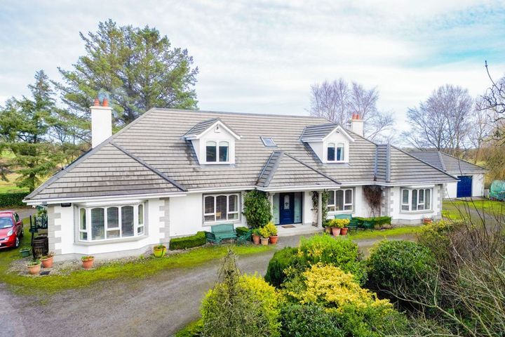 Barony House, Meelaghans, Tullamore, Co. Offaly, R35H7T2