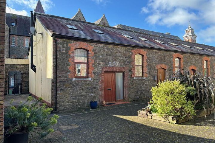 7 The Mews, Atkins Hall, Lee Road, Cork City, Co. Cork, T23XR64