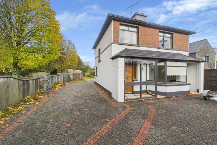Millbank, Ballycasheen, Killarney, Co Kerry, V93CT23